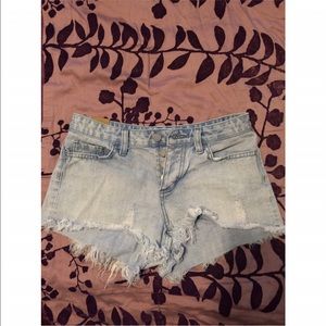 Insight ripped shorts