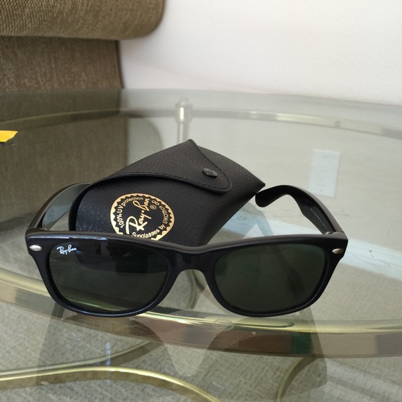 Rayban Wayfarers