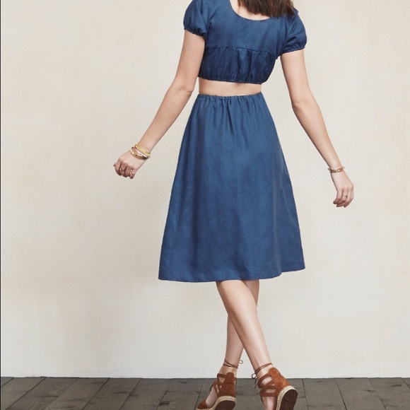 Reformation Jalisco linen two-piece . HP π - Picture 3 of 4