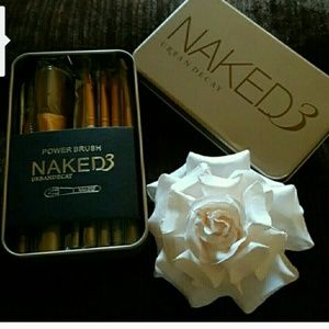 💕NAKED 3 BRUSHES💕