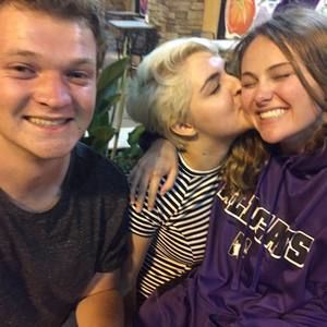 Meet your Posher, Sasha