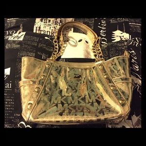 Gold Michael Kors purse!✨