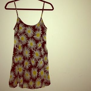 Cute little sunflower dress. 🌻