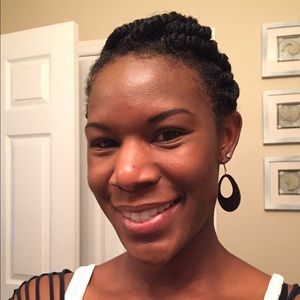 Meet your Posher, Valerie