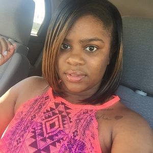 Meet your Posher, Briana