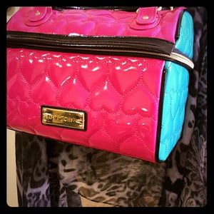 Betsey Johnson large makeup bag