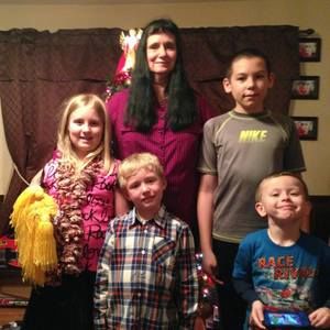 Meet your Posher, Debbie