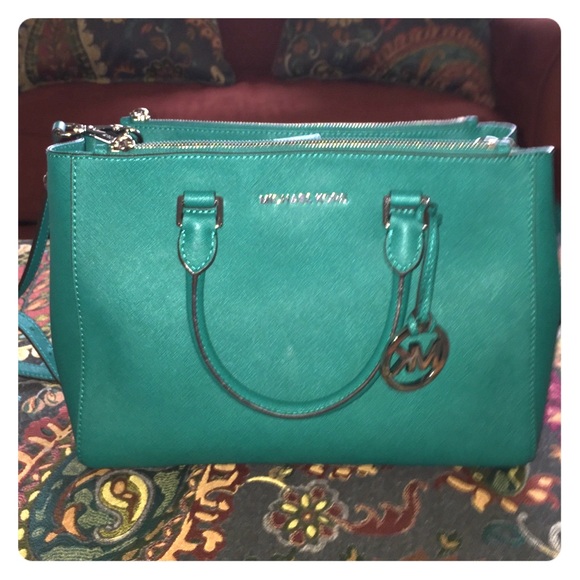Micheal Kors Authentic Turquoise Tote