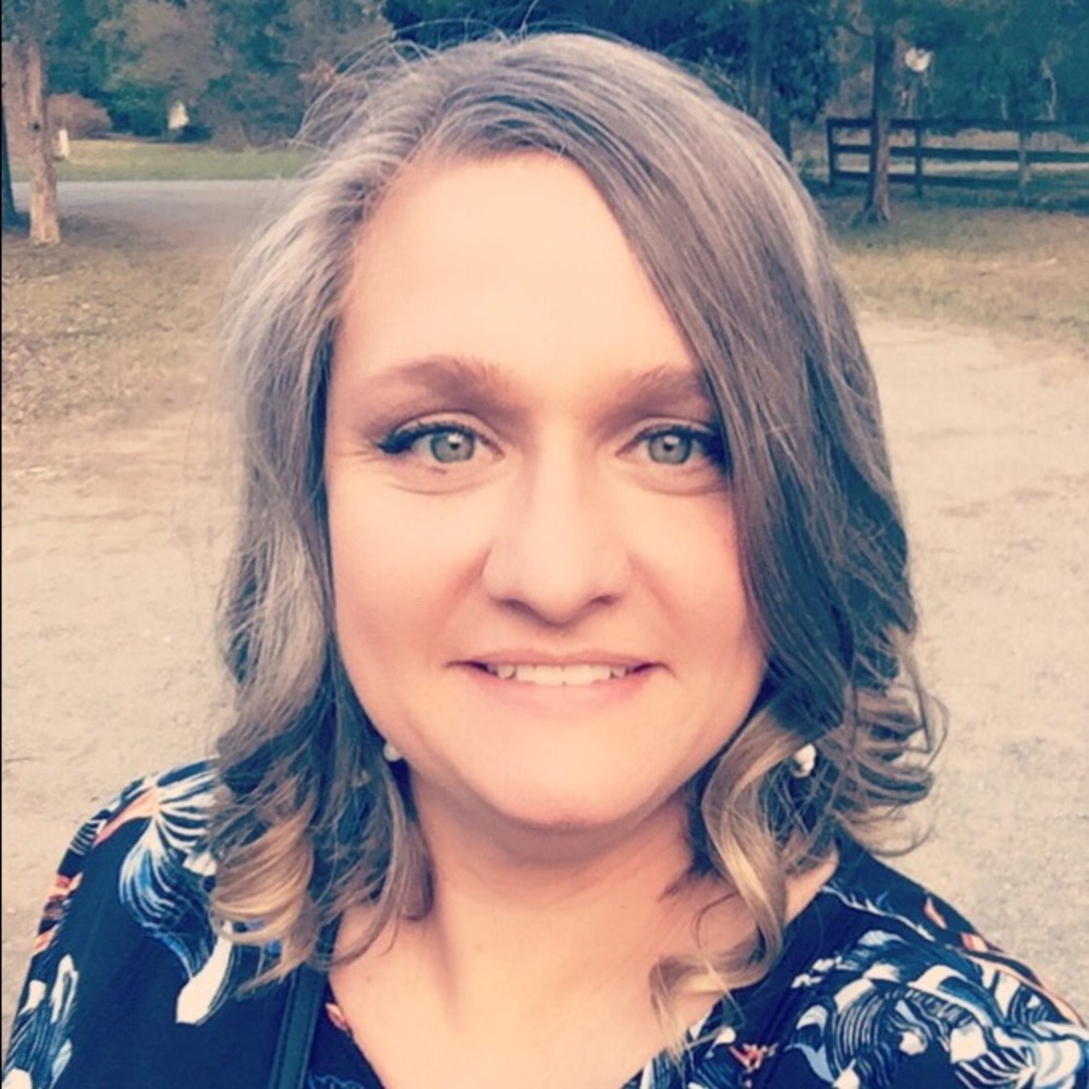 Meet your Posher, Amy