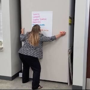 Meet your Posher, Carrie