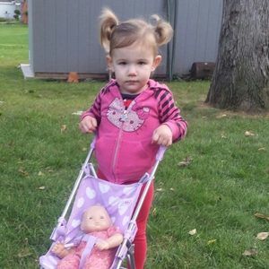 Meet your Posher, Joni