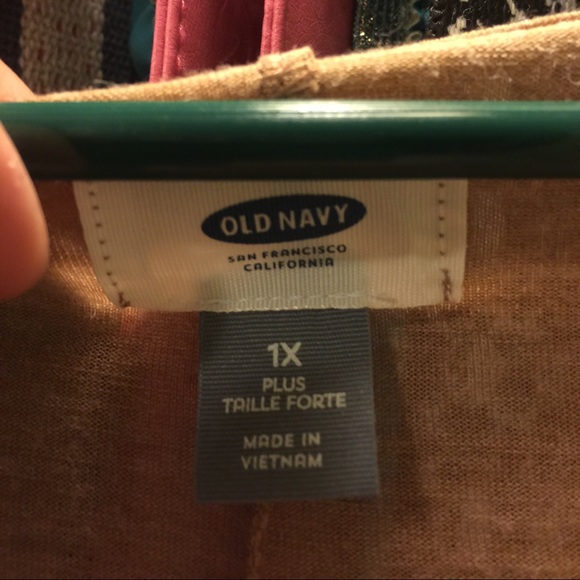 Old navy - Picture 2 of 2