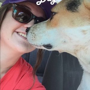 Meet your Posher, Brooke