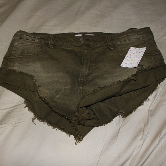Free People Irreplaceable Shorts in Army