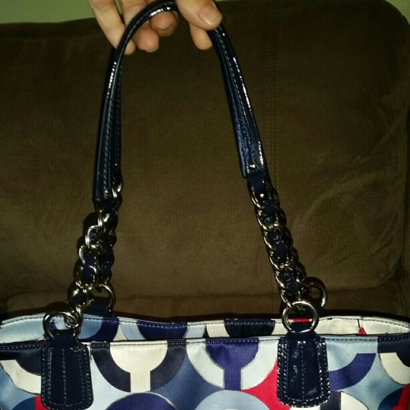 Authentic Coach purse - Picture 4 of 4