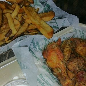 Meet your Posher, Ebony