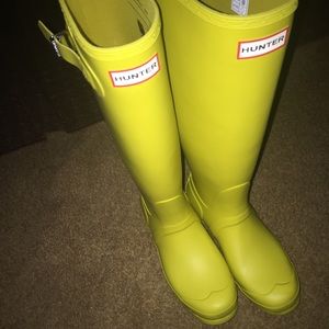 Hunter Boots-Gently Used. Excellent condition