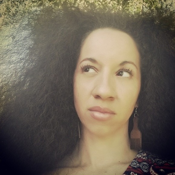 Meet your Posher, Lauren