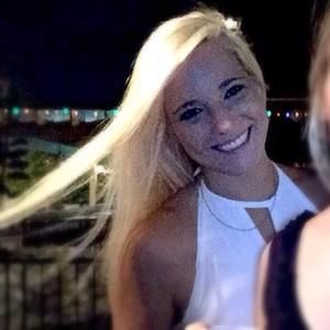 Meet your Posher, Whitney