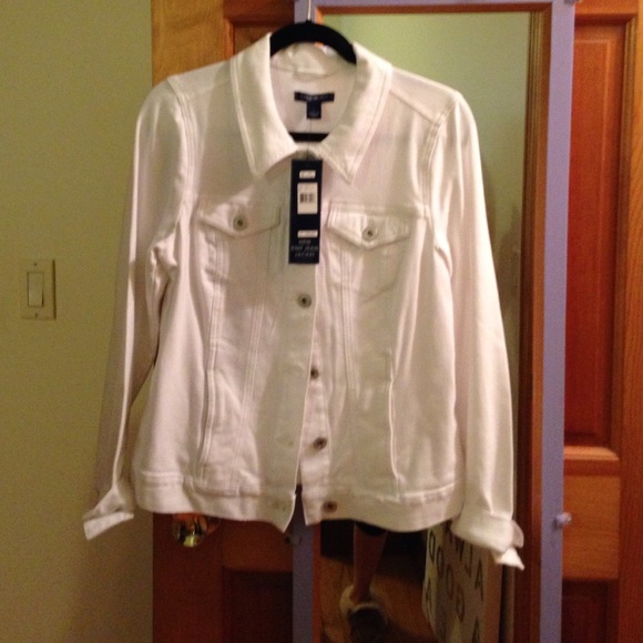 Brand new white jacket