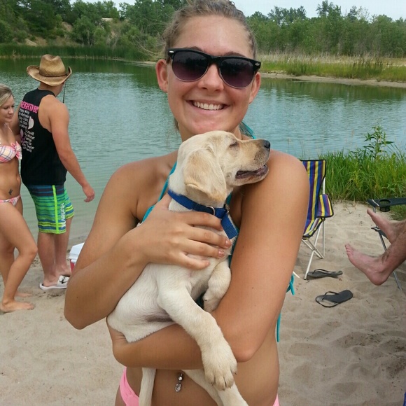 Meet your Posher, Kayla - Picture 1 of 1