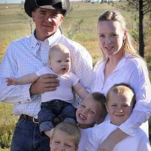 Meet your Posher, Becky