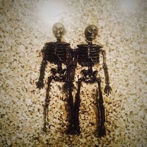 Festive Skeleton earrings!