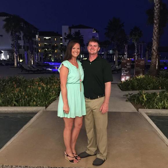 Meet your Posher, Joani