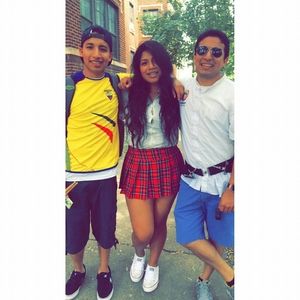 Meet your Posher, Zulay