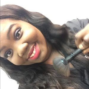 Meet your Posher, Destony