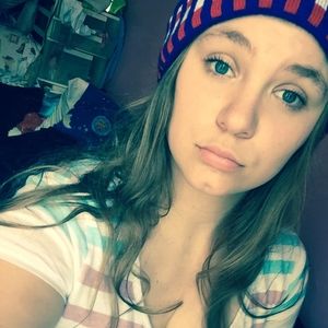 Meet your Posher, Tara