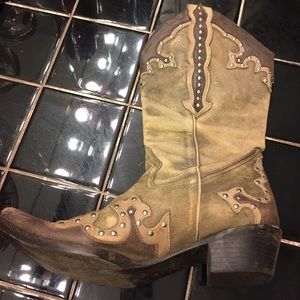 Gianni Bini Cowgirl Boots