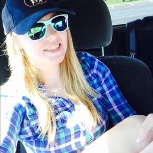 Meet your Posher, Hailey