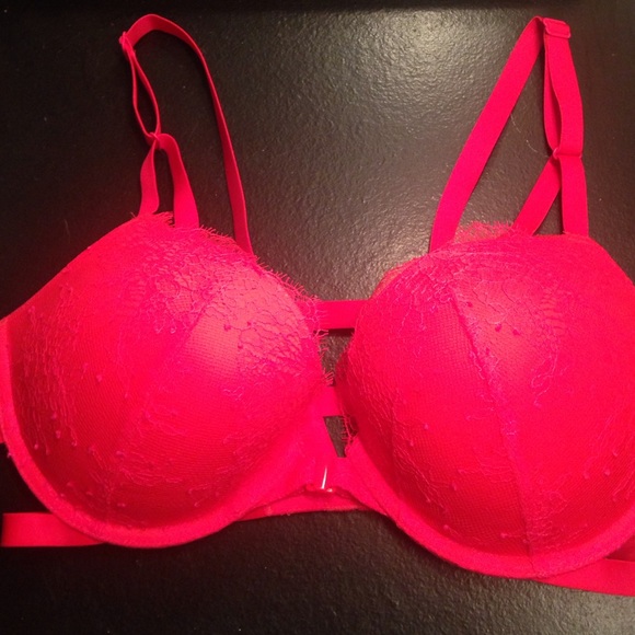 Victoria Secret Bra 32DD