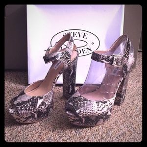 Steve Madden 8.5