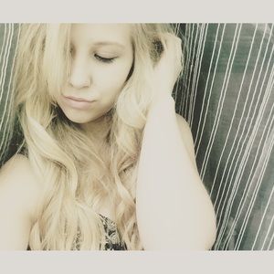 Meet your Posher, Ania