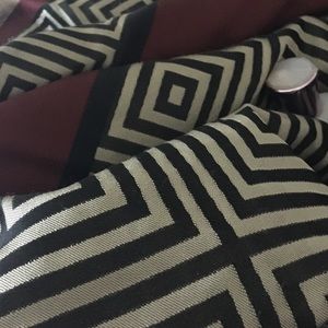 Meet your Posher, Alexxus