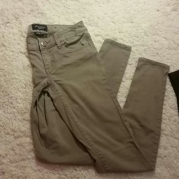 Faded khaki jeggings