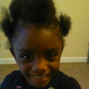 Meet your Posher, Dinesha