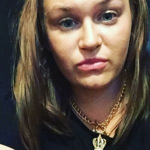 Meet your Posher, Erika