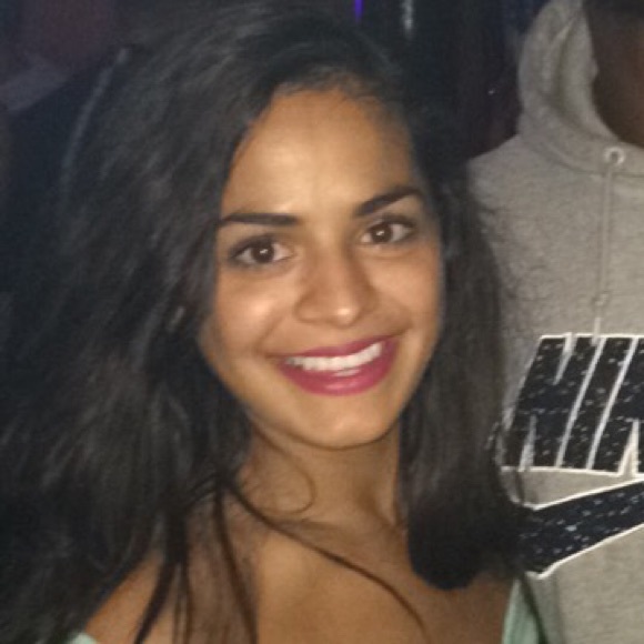 Meet your Posher, Saramaria - Picture 1 of 1