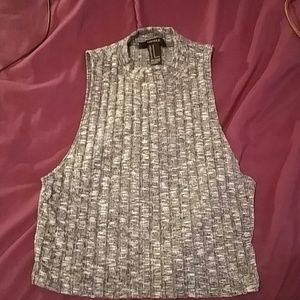 Turtle neck / crop top