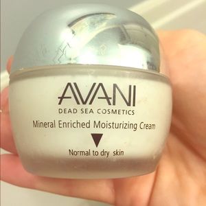 Avani Dead Sea Moisturizer