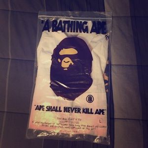 Mens Bape (A Bathing Ape) button up T.