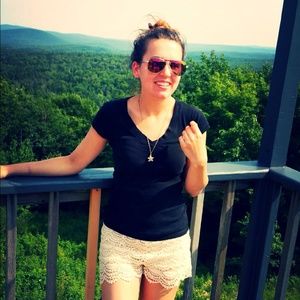 Meet your Posher, Kaitlin