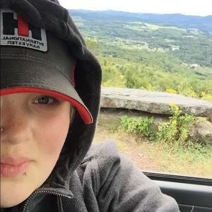 Meet your Posher, Jordan