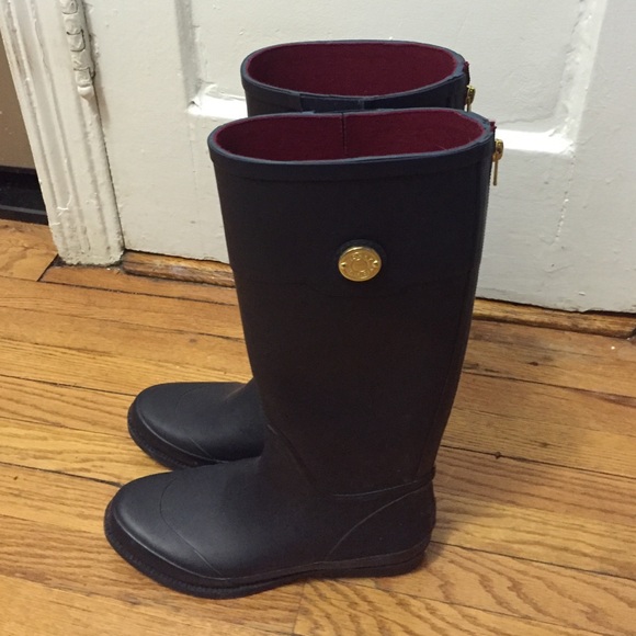 Tommy Hilfiger Rain Boots Size 9