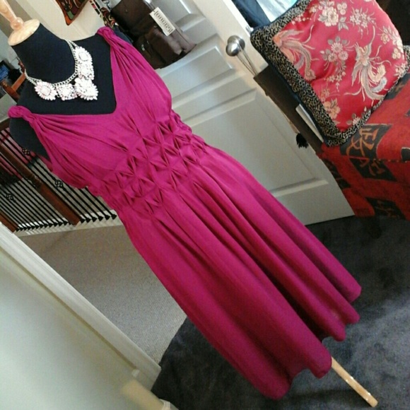 DKNY bombshell day to night dress!