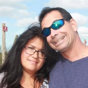 Meet your Posher, Gloria