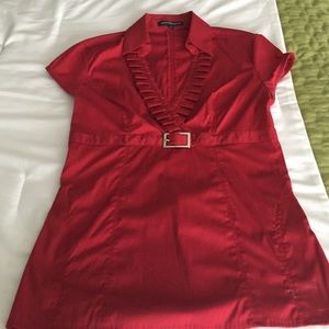 Ruffles V-neck dress shirt